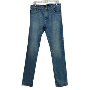 Fidelity men’s NWT’s Torino slim fit jeans. Size 34.